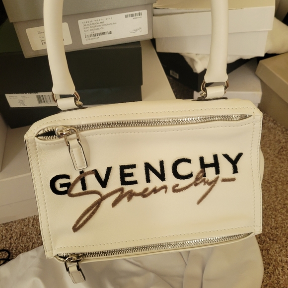 Bag - Picture 2 of 3